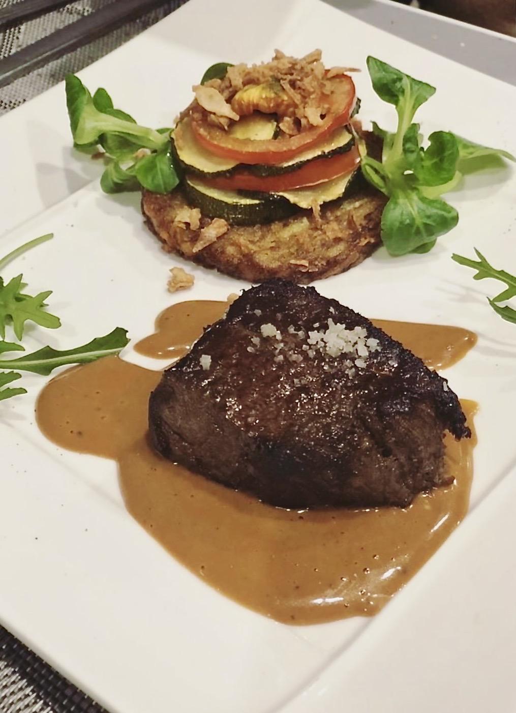 Pavé de Boeuf et son Millefeuille de Légume